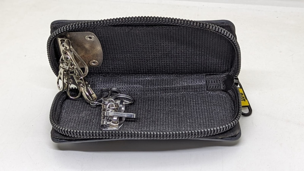 100% Pure Cow Leather Key Holder-Black